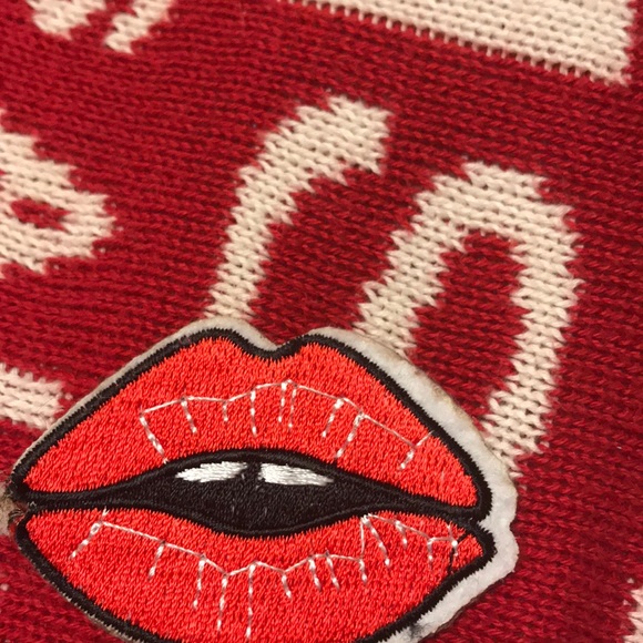 Badges - Picture 5 of 5